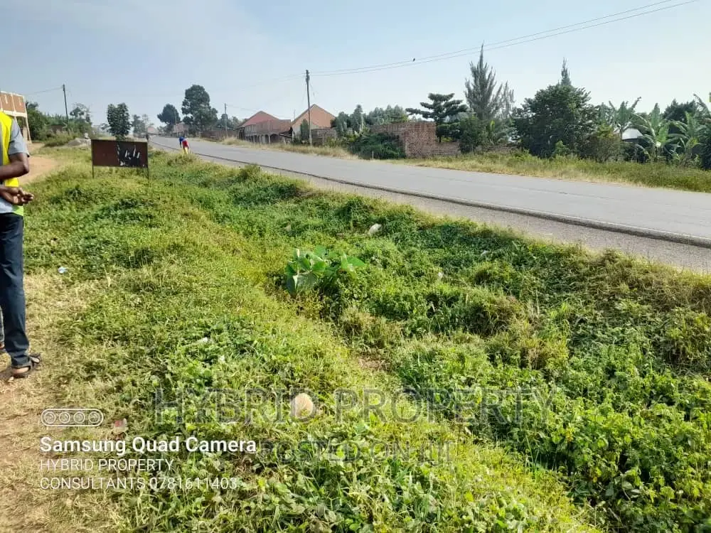 Commercial Plots for Sale at Busunju Along Hoima Road.