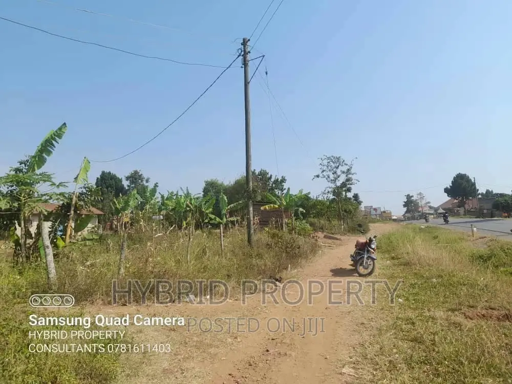 Commercial Plots for Sale at Busunju Along Hoima Road.