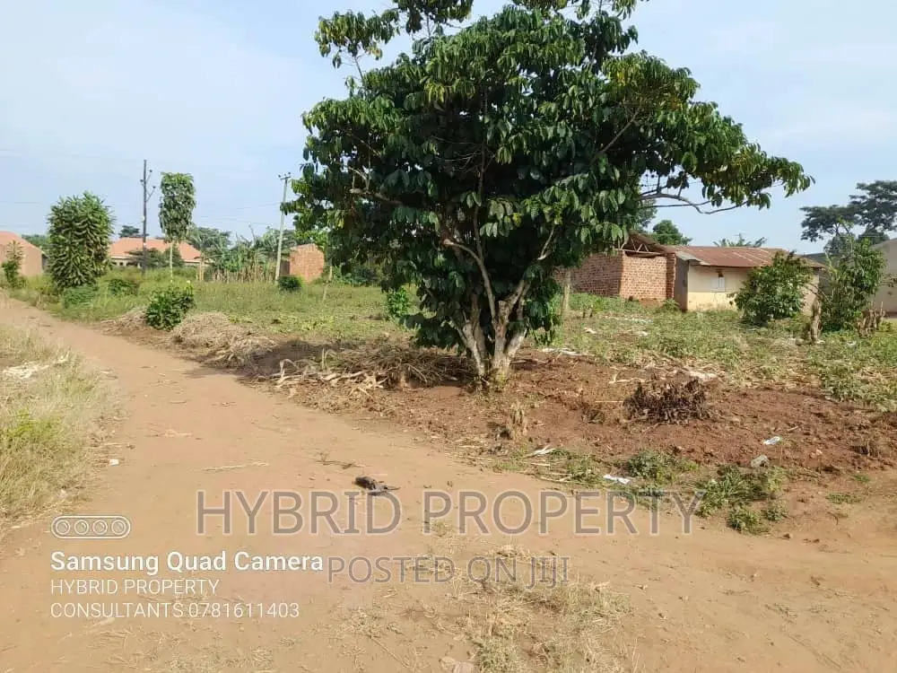 Commercial Plots for Sale at Busunju Along Hoima Road.
