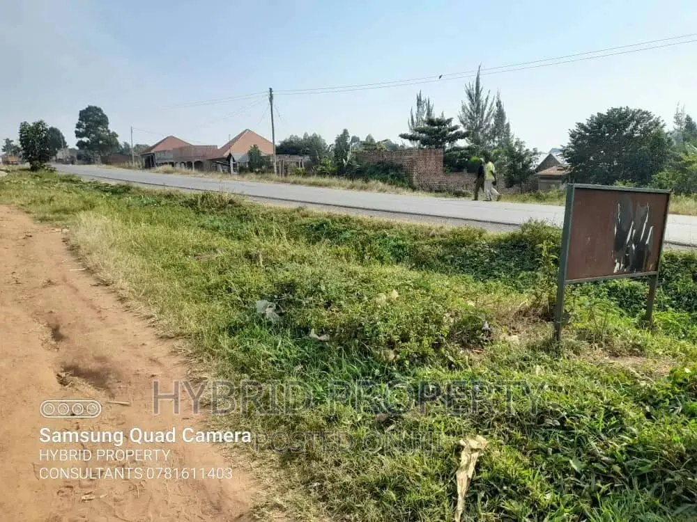 Commercial Plots for Sale at Busunju Along Hoima Road.