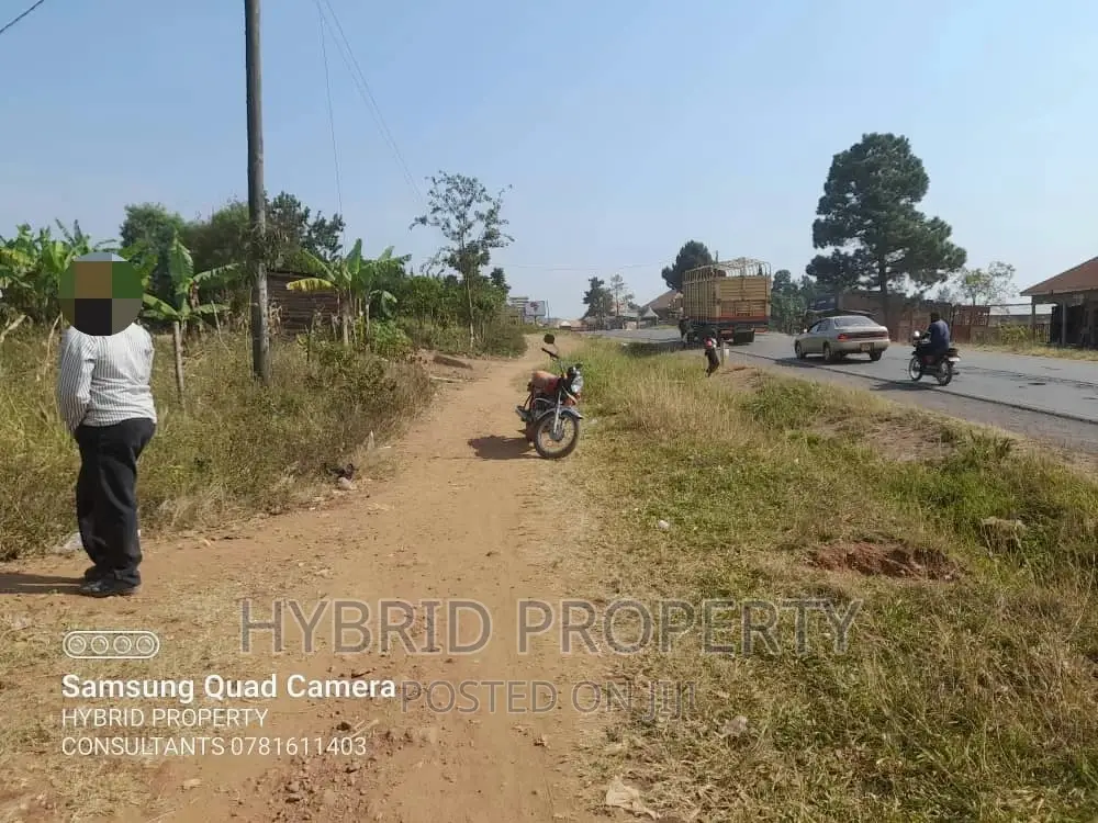 Commercial Plots for Sale at Busunju Along Hoima Road.