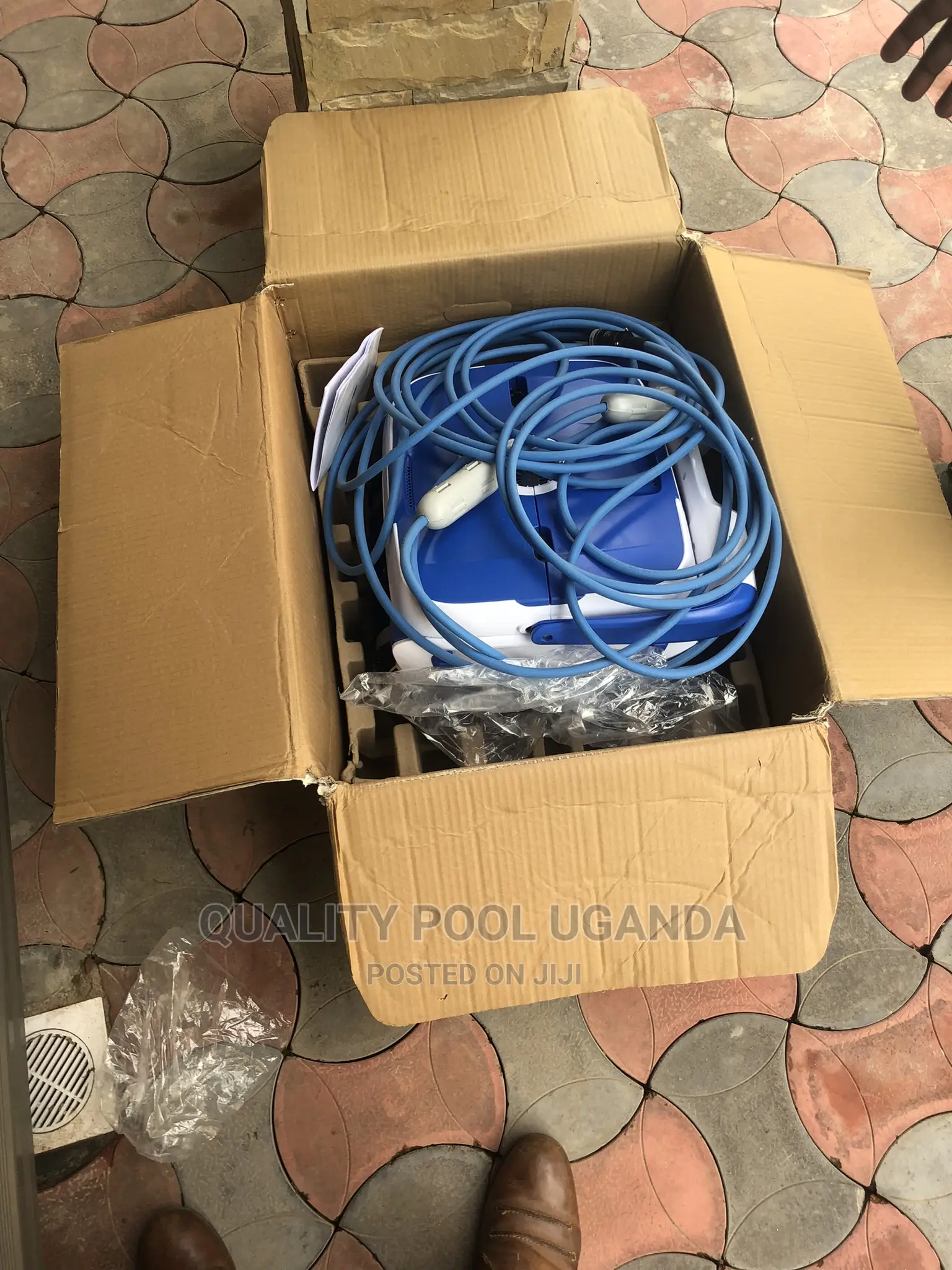 Swimming Pool Robot Cleaner