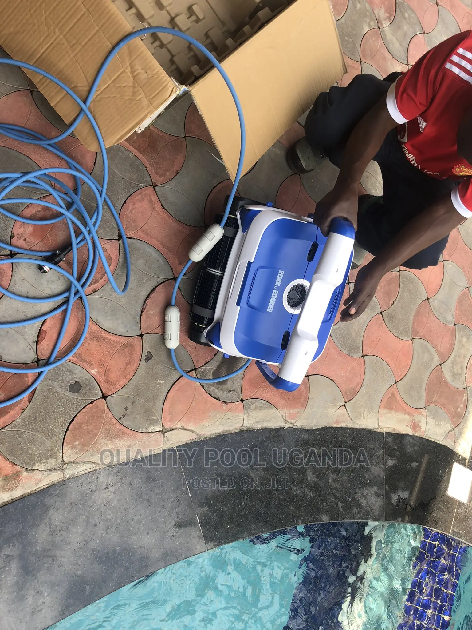 Swimming Pool Robot Cleaner
