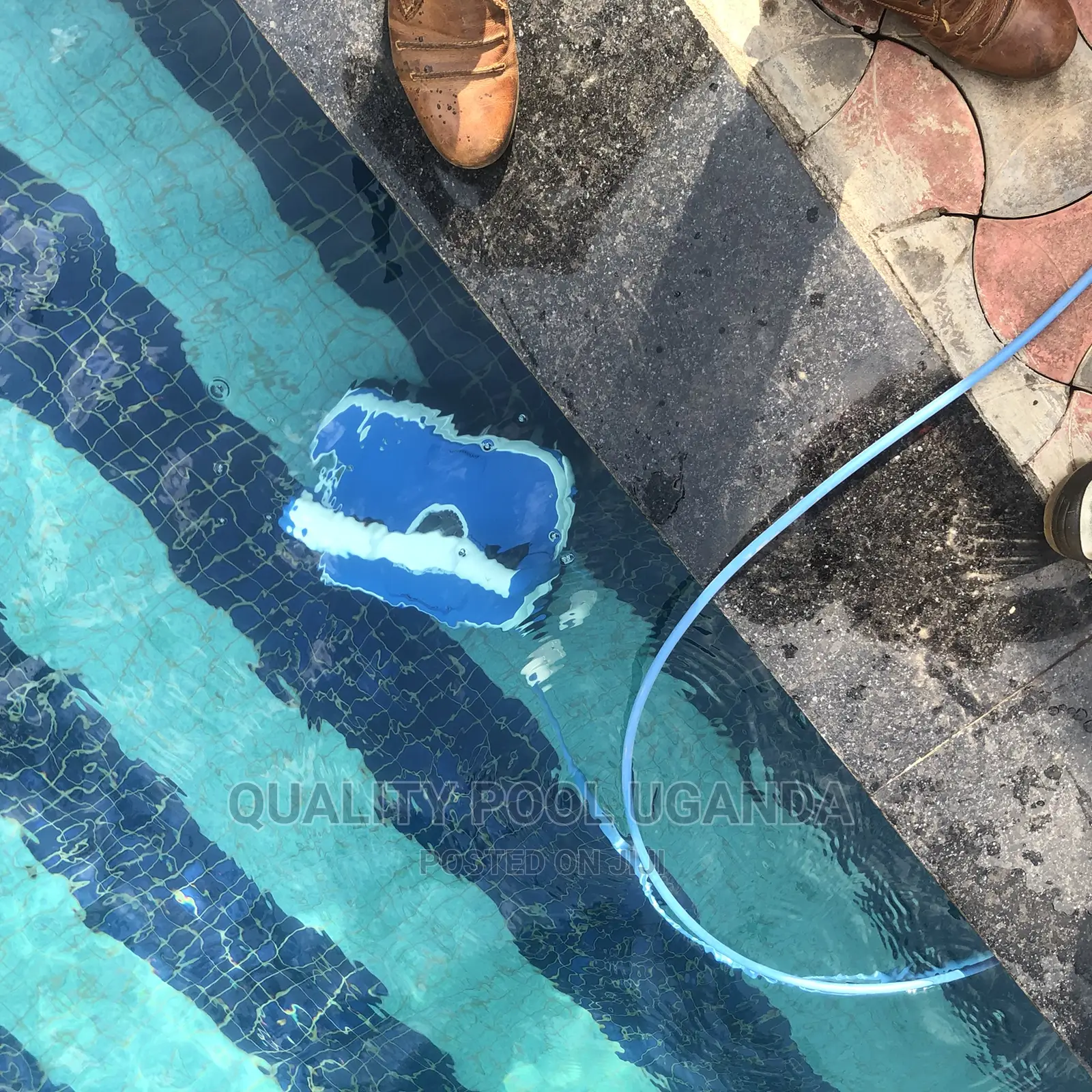 Swimming Pool Robot Cleaner