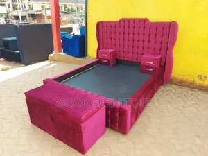 Attractive 5X6 Bed With Two Bedsides and Storage Puff