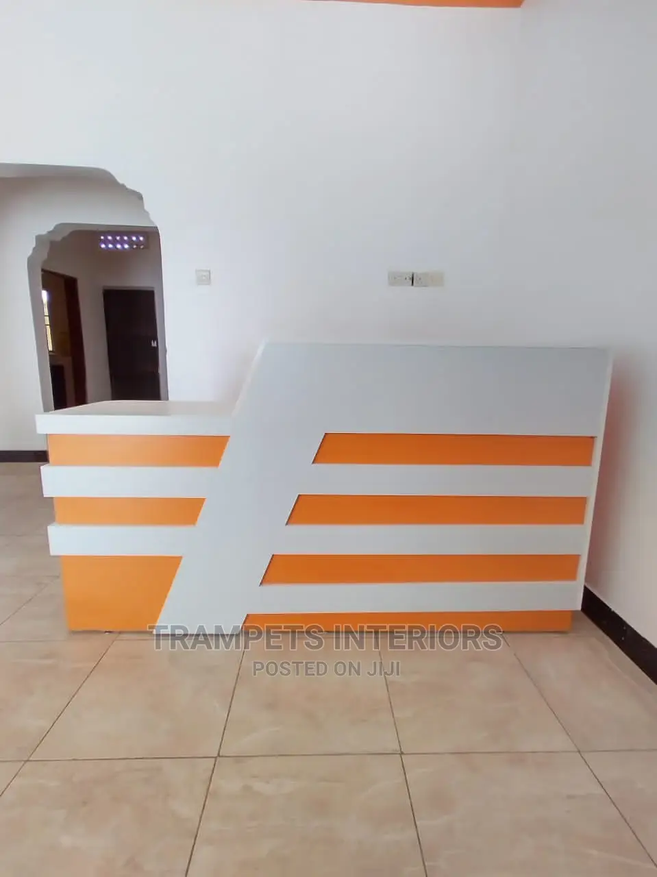 Drug Shop/ Clinic Reception Tables