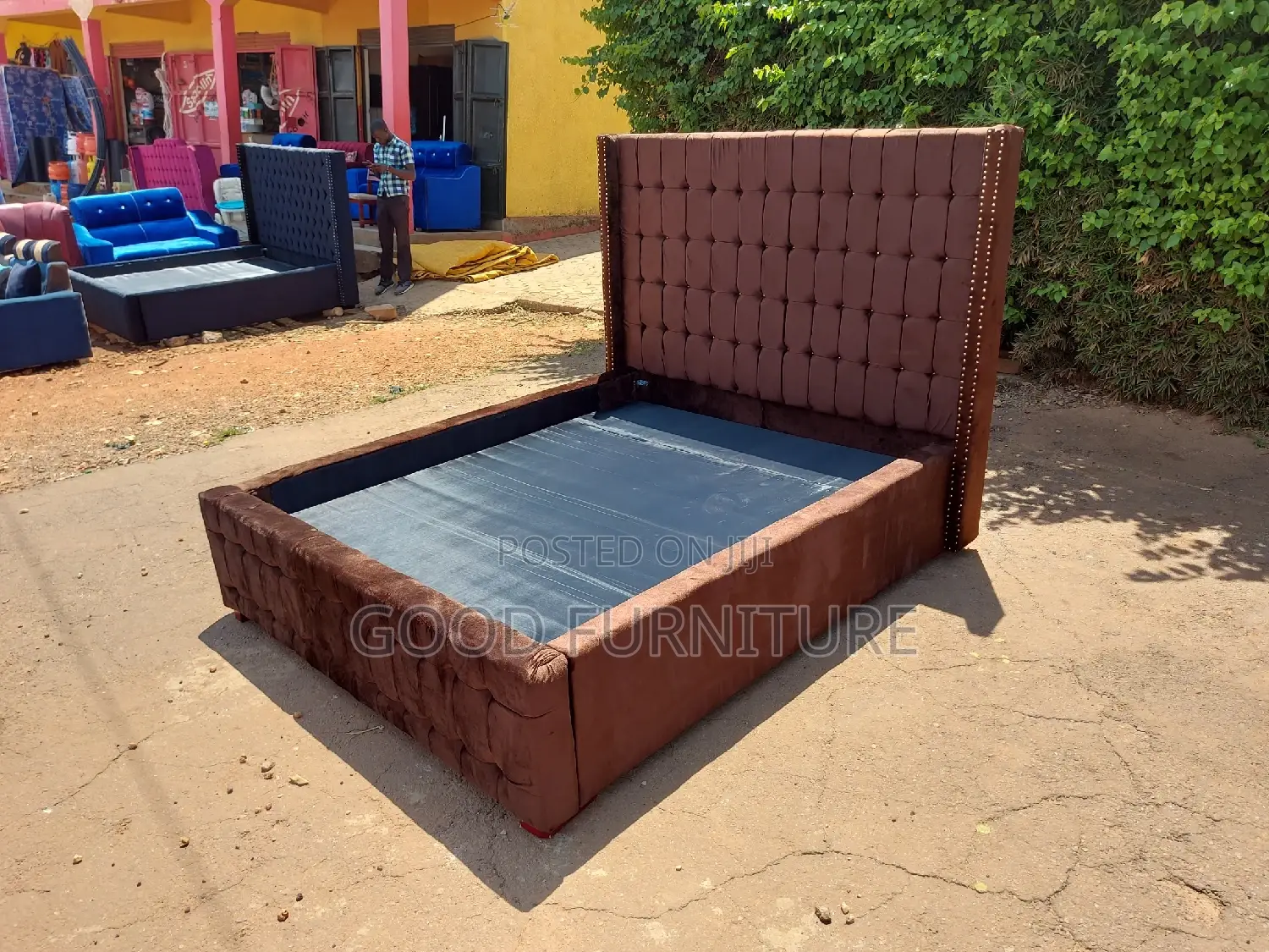 Amazing Brown 5X6 Bed