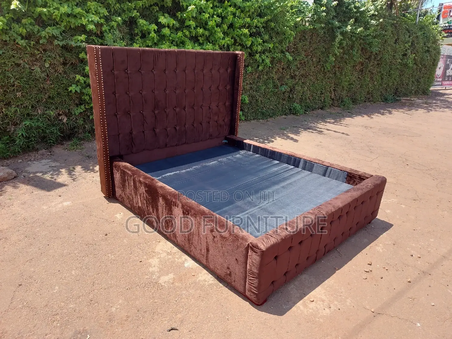 Amazing Brown 5X6 Bed