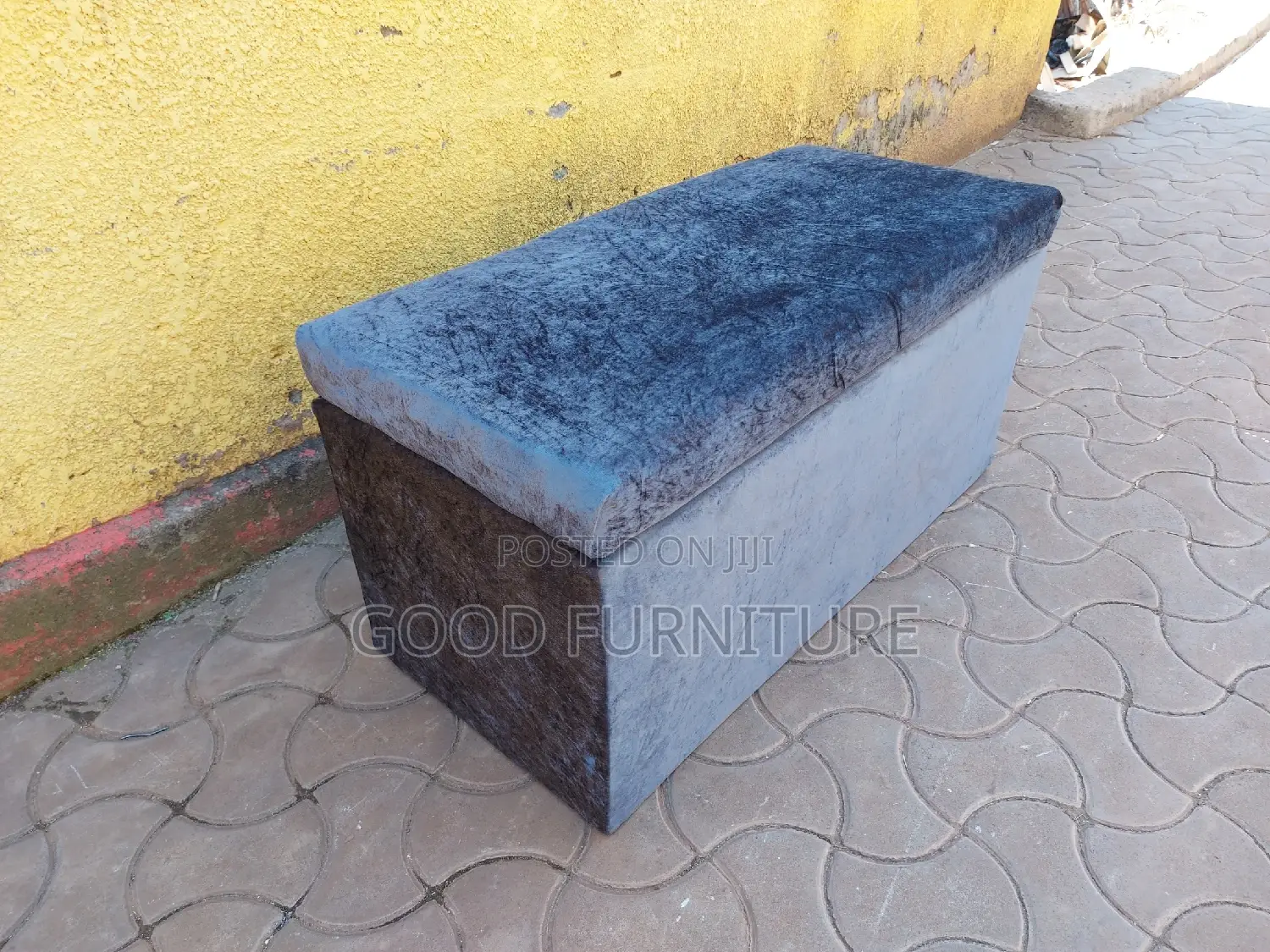 Big Lovely Grey Storage Puff
