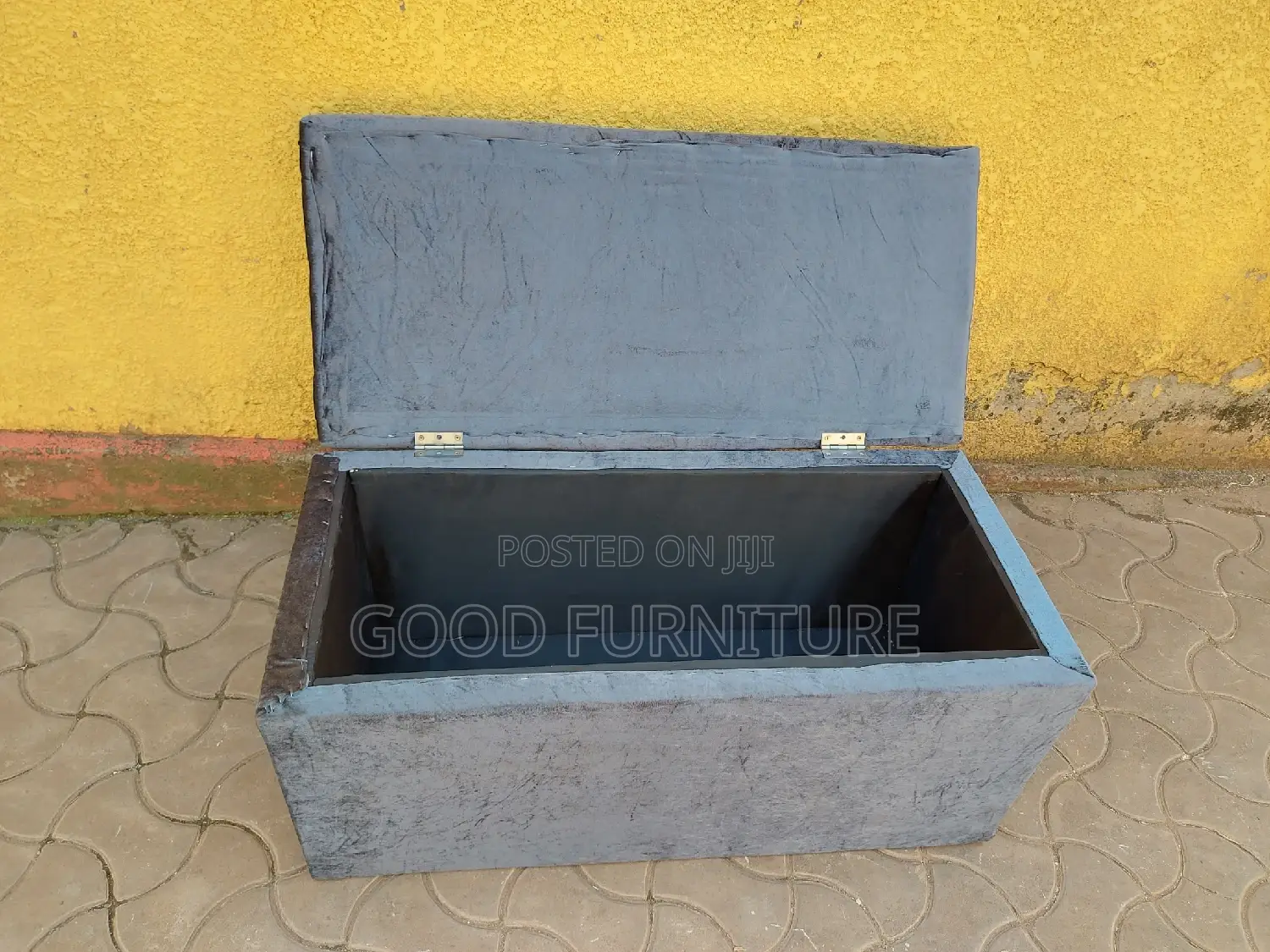 Big Lovely Grey Storage Puff