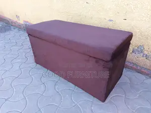 Elegant Spacious Storage Puff