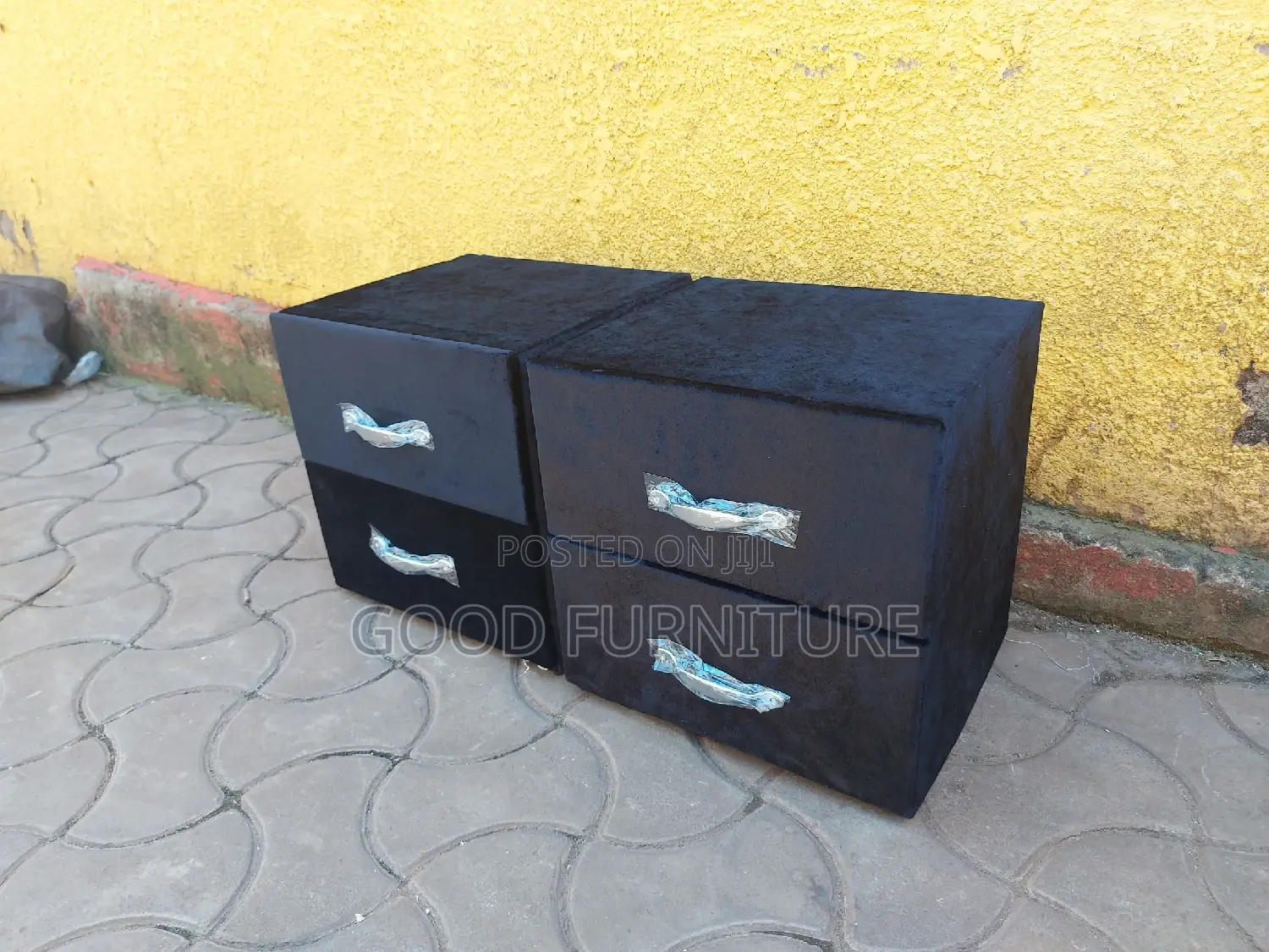 A Pair of Stunning Black Bedside Drawers