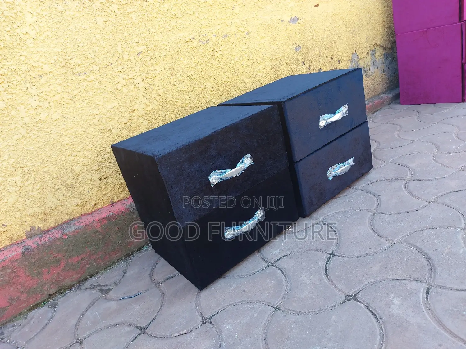 A Pair of Stunning Black Bedside Drawers