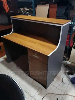 Reception Desk (1.2 Meters)