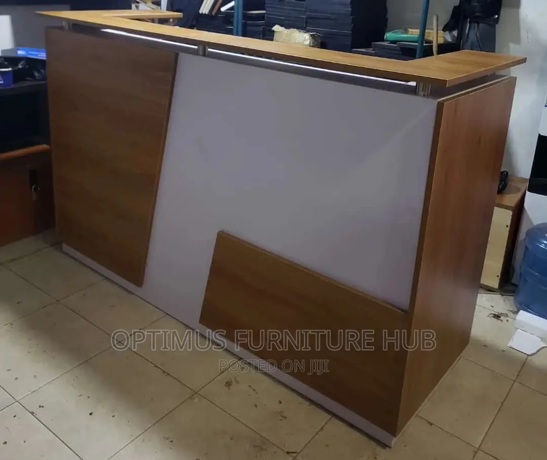 Reception Desk (White)