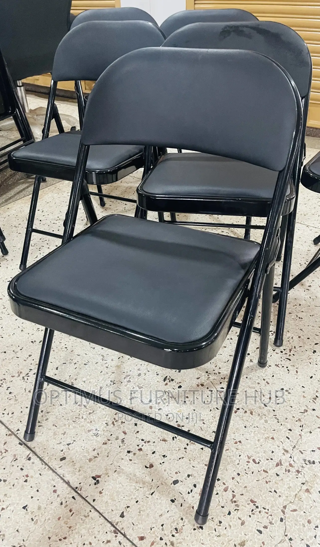 Foldable Chair (Leather)