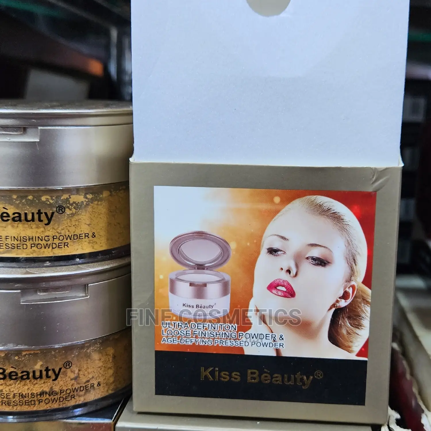 1PC Makeup Loose Finishing Powder Ultra Age Defying Powder.