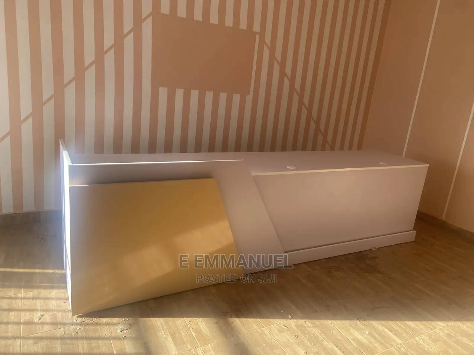 Reception Counter