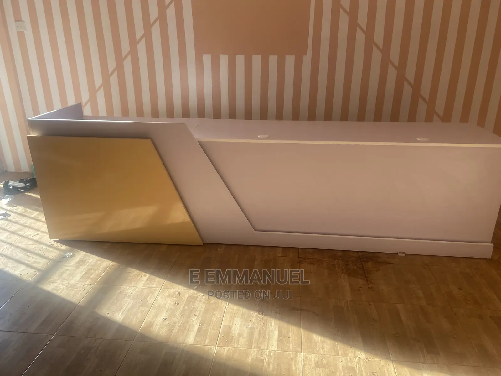 Reception Counter