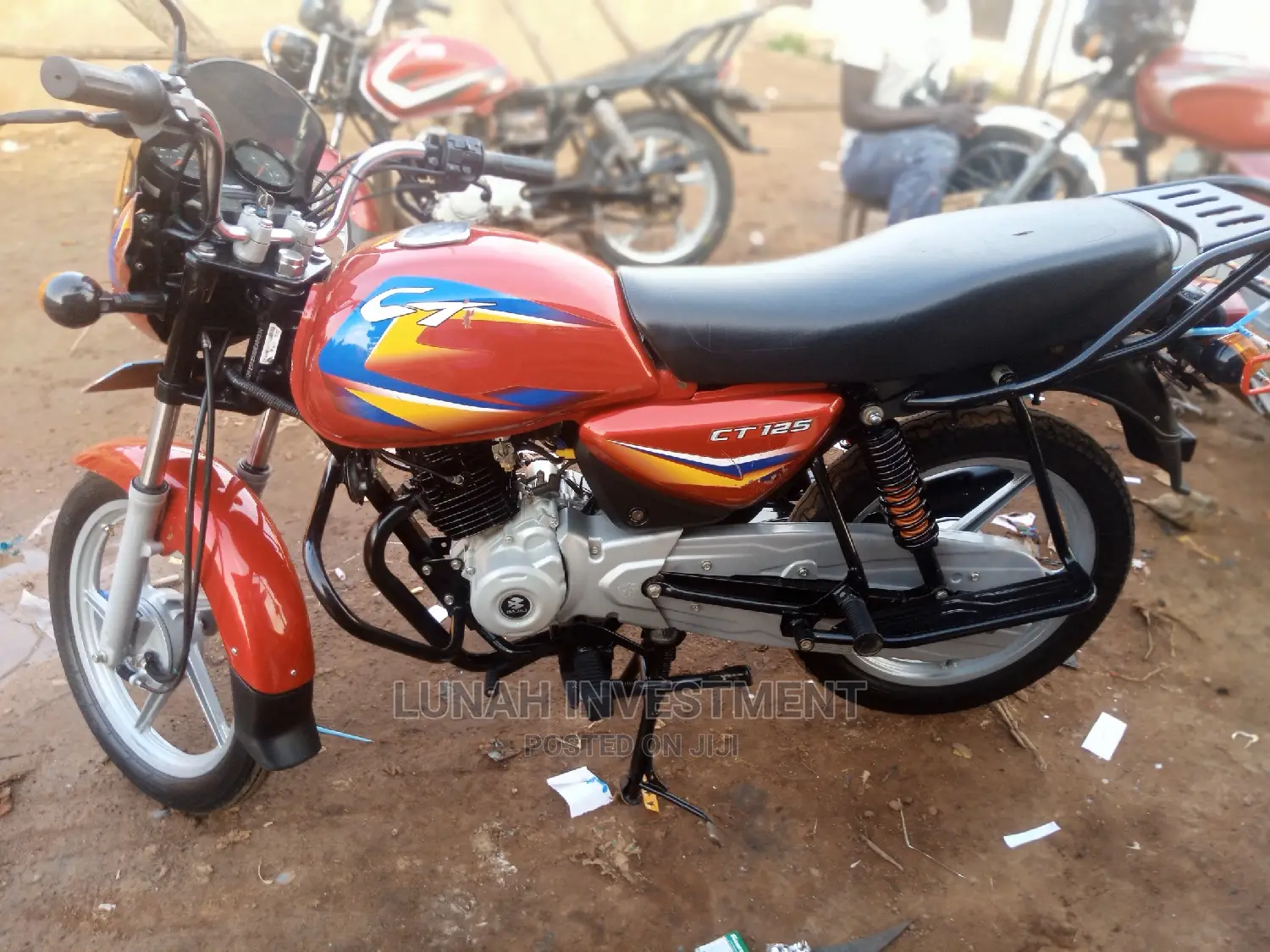 Bajaj Boxer 125 2023 Red
