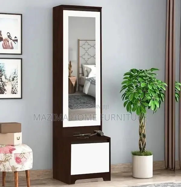 Dressing Mirror/ Dressers