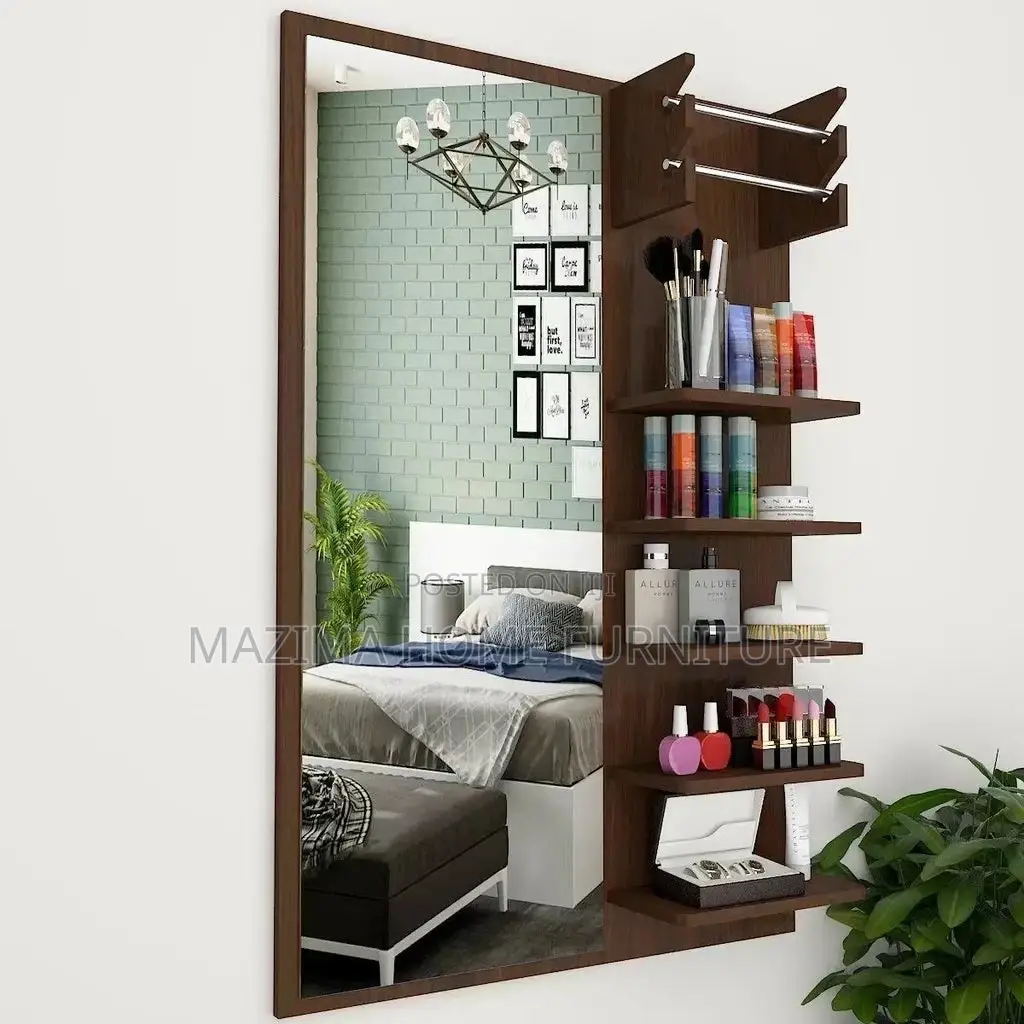 Dressing Mirror / Dressers