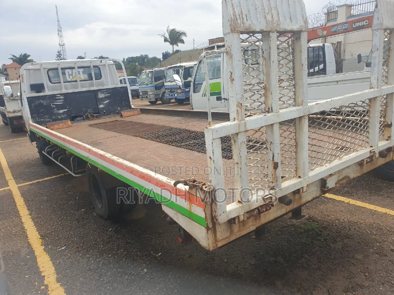 Canter Car Carrier