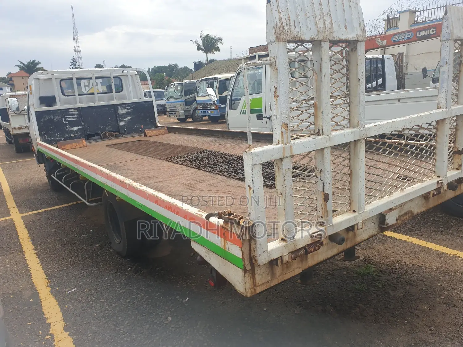Canter Car Carrier