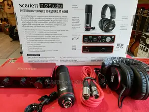 FOCUSRITE Scarlett 2i2 Studio 3rd Gen Audio Interface Bundle
