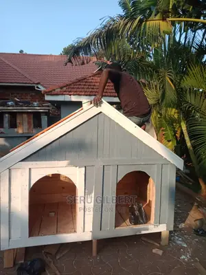Two in One Dog Home