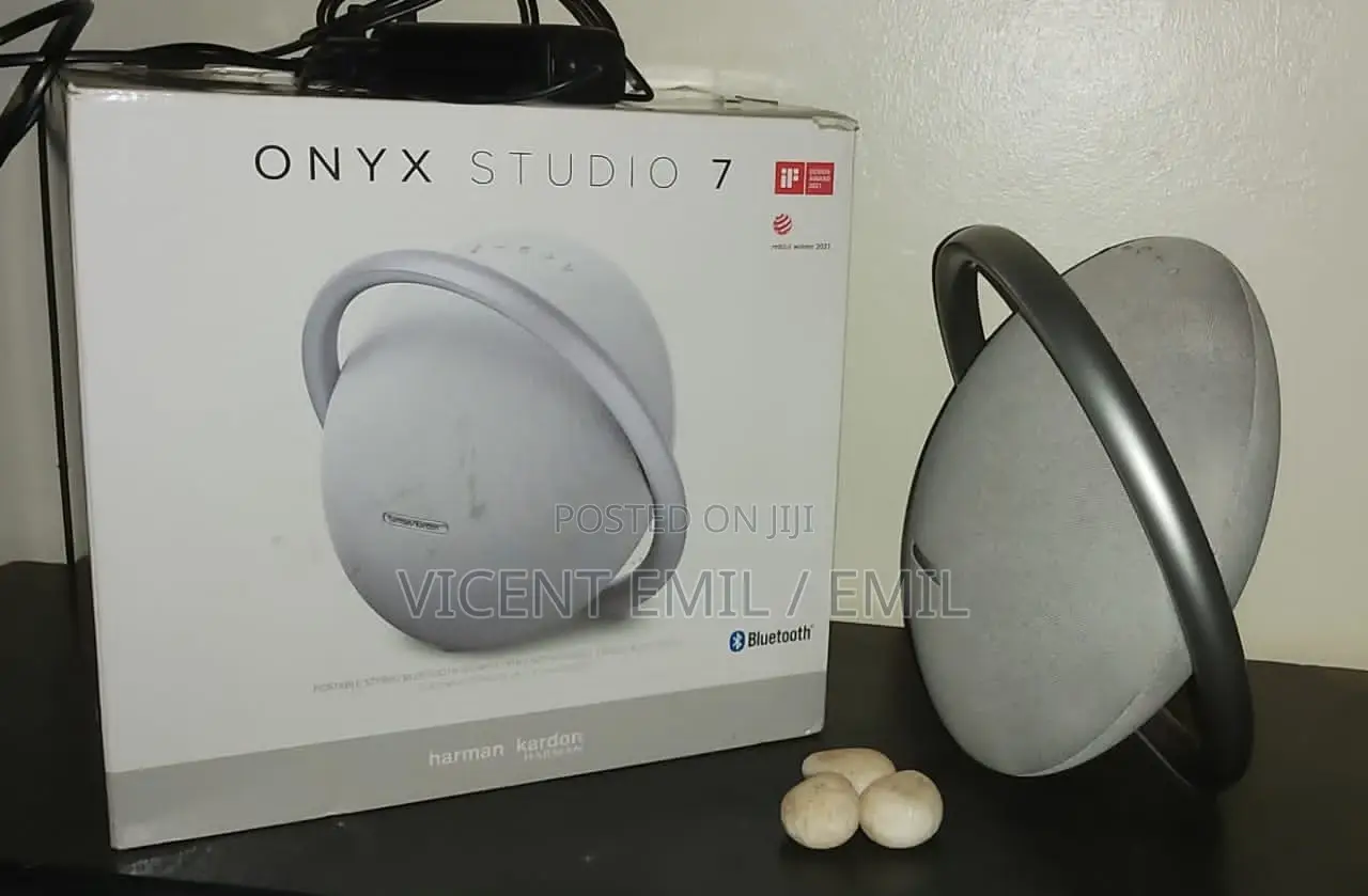 Onyx Studio 7