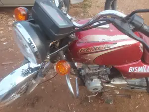 Bajaj Boxer 100 2018 Red