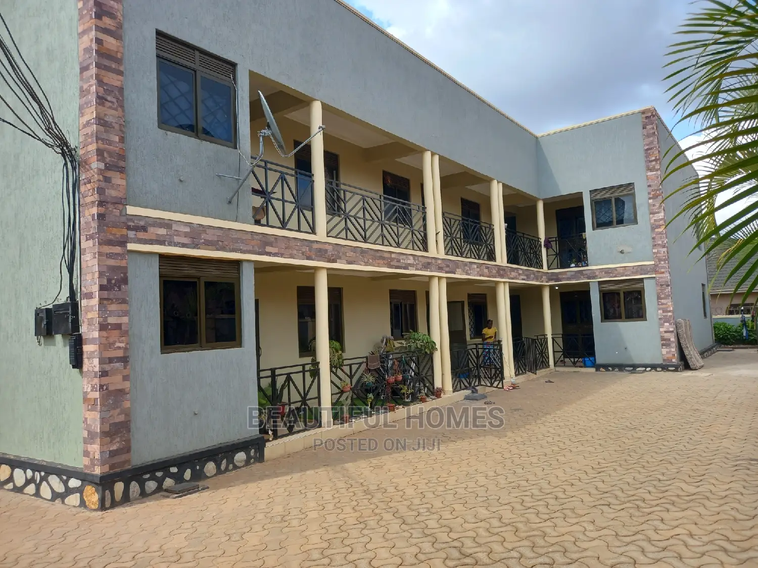 Furnished 1bdrm Block of Flats in Kira Town, Central Division for sale