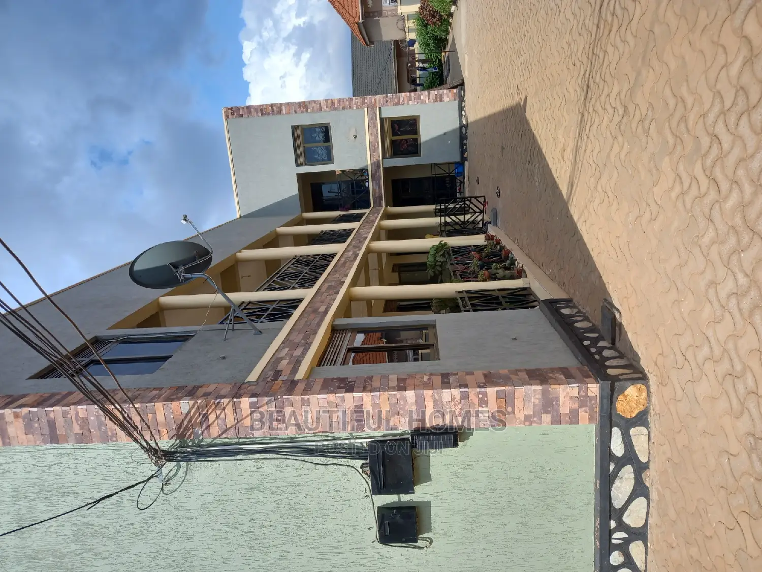 Furnished 1bdrm Apartment in Kira Tarmack for sale