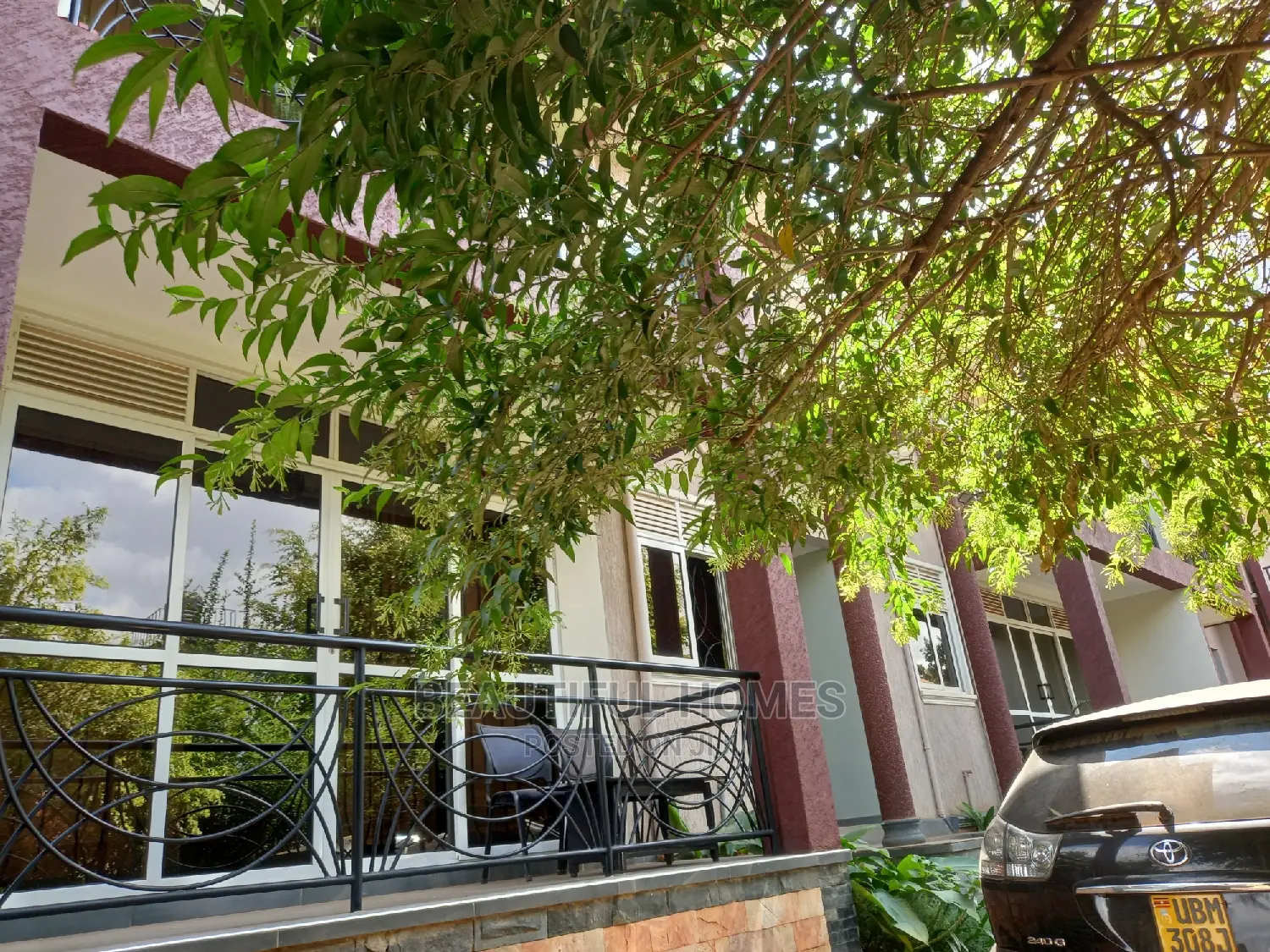 Furnished 1bdrm Apartment in Kira for sale