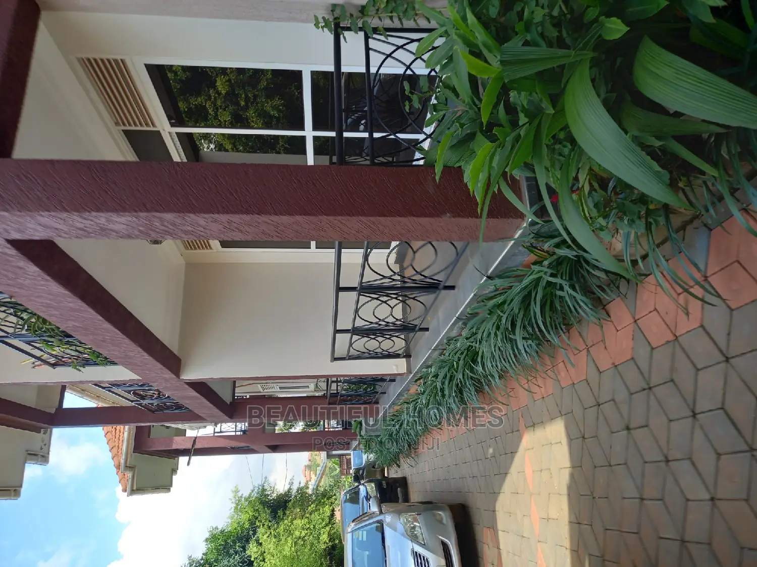 Furnished 1bdrm Apartment in Kira for sale