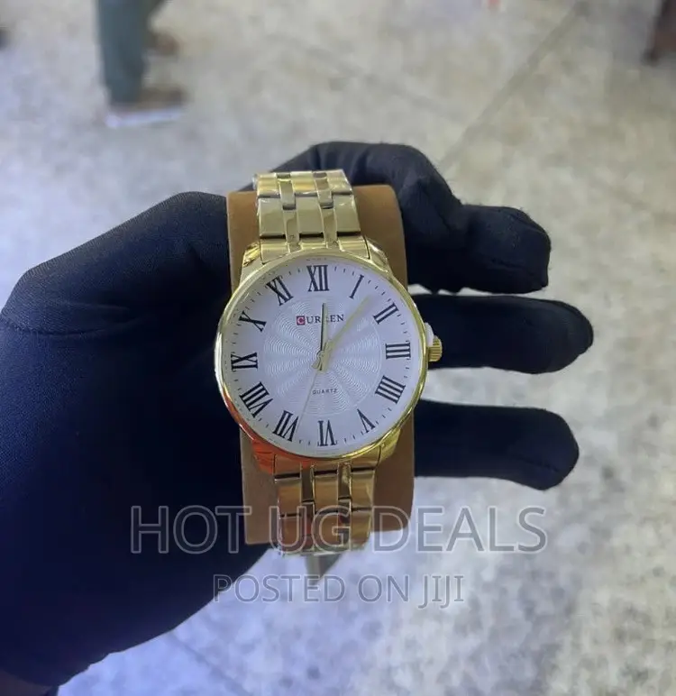 Curren Stainless Steel Analog Ladies Watch - Gold