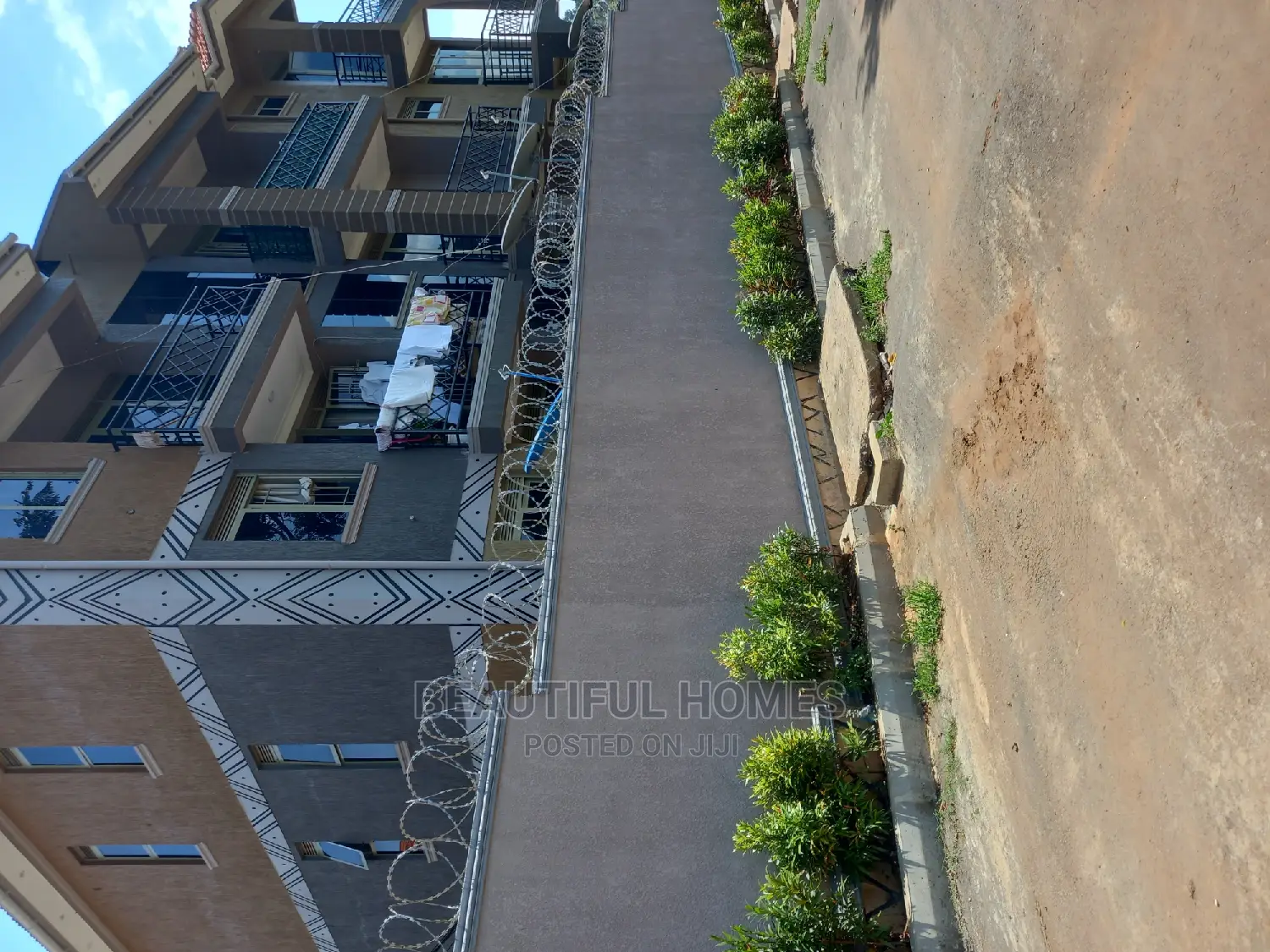 Furnished 2bdrm Block of Flats in Kyaliwajjara, Central Division