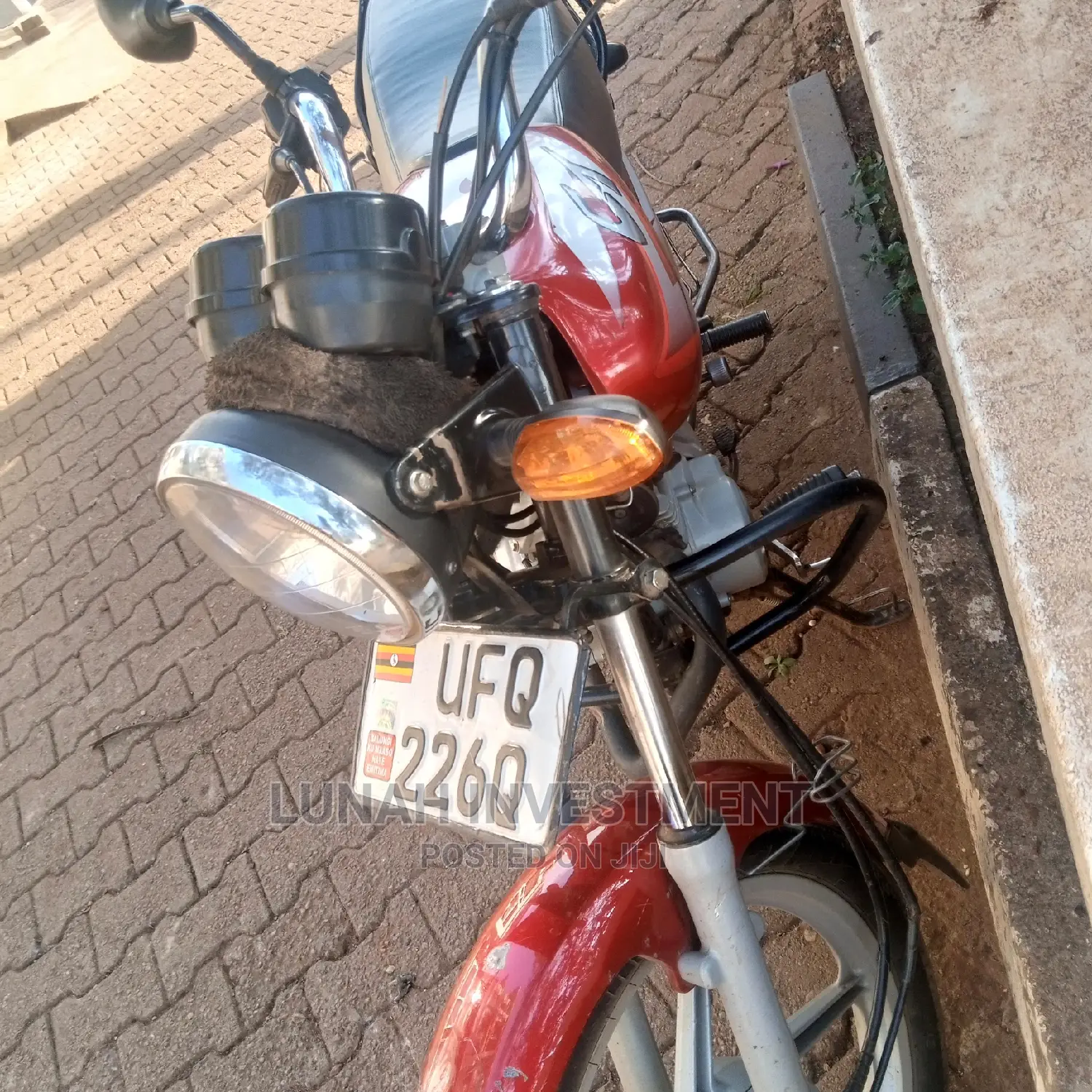 Bajaj CT 110X 2022 Red
