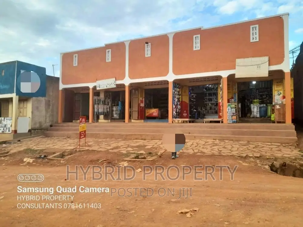 Beautiful Shops Rentals for Sale in Wakiso Town~Hoima Road