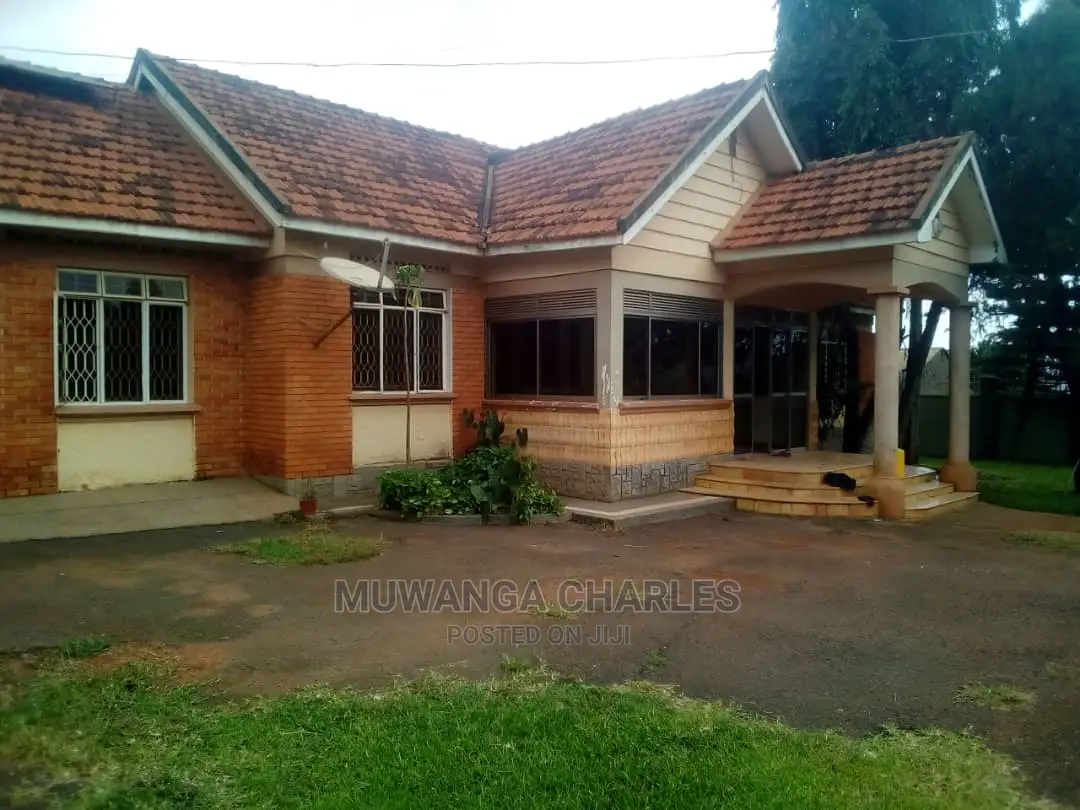 4bdrm Bungalow in Fs Properties Ltd, Central Division for rent