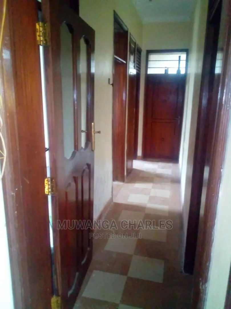 4bdrm Bungalow in Fs Properties Ltd, Central Division for rent