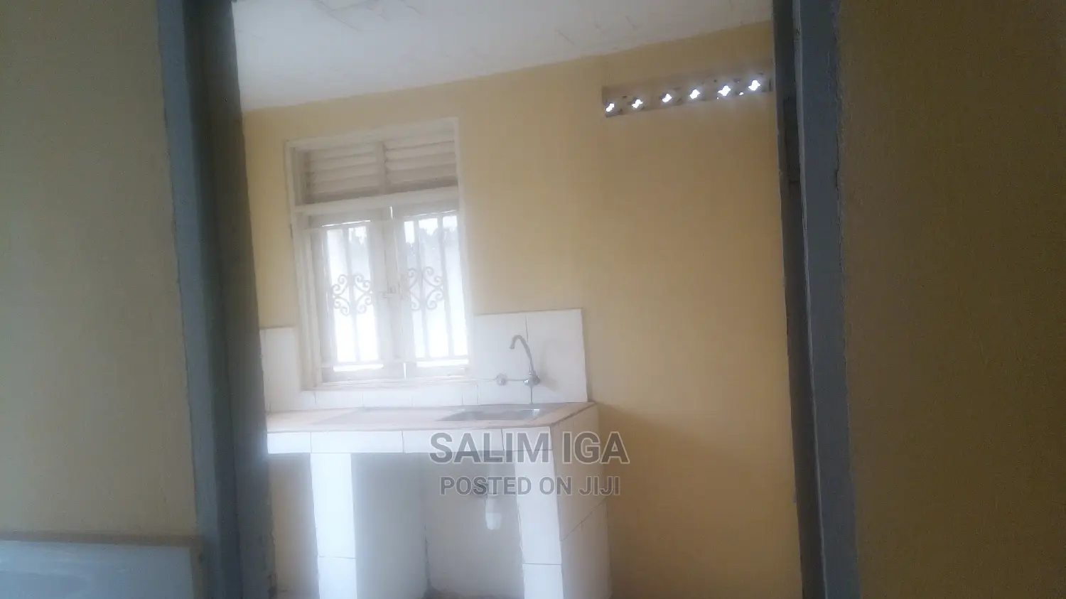 4bdrm Bungalow in Kololo Property, Central Division for rent