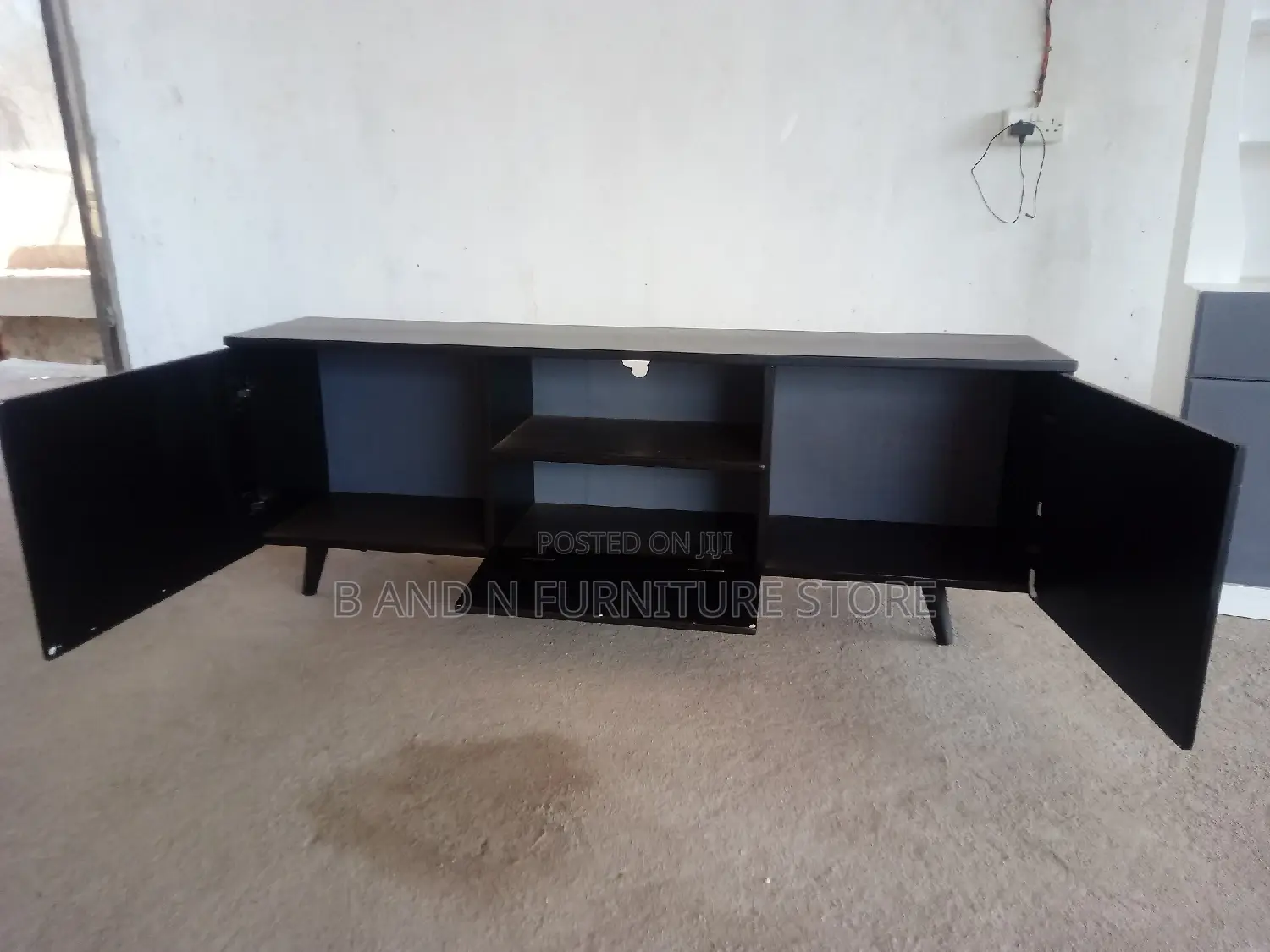Excellent TV Stand in 5 by 1.5fts in Black