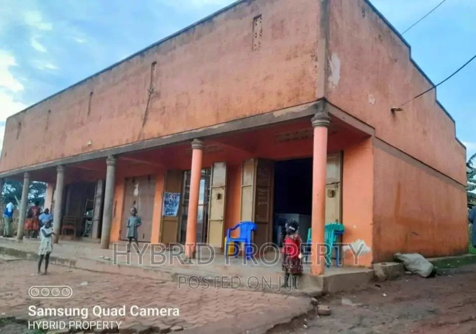 Beautiful Shops & Rentals For Sale At Wakiso Senge~Hoima Rd.