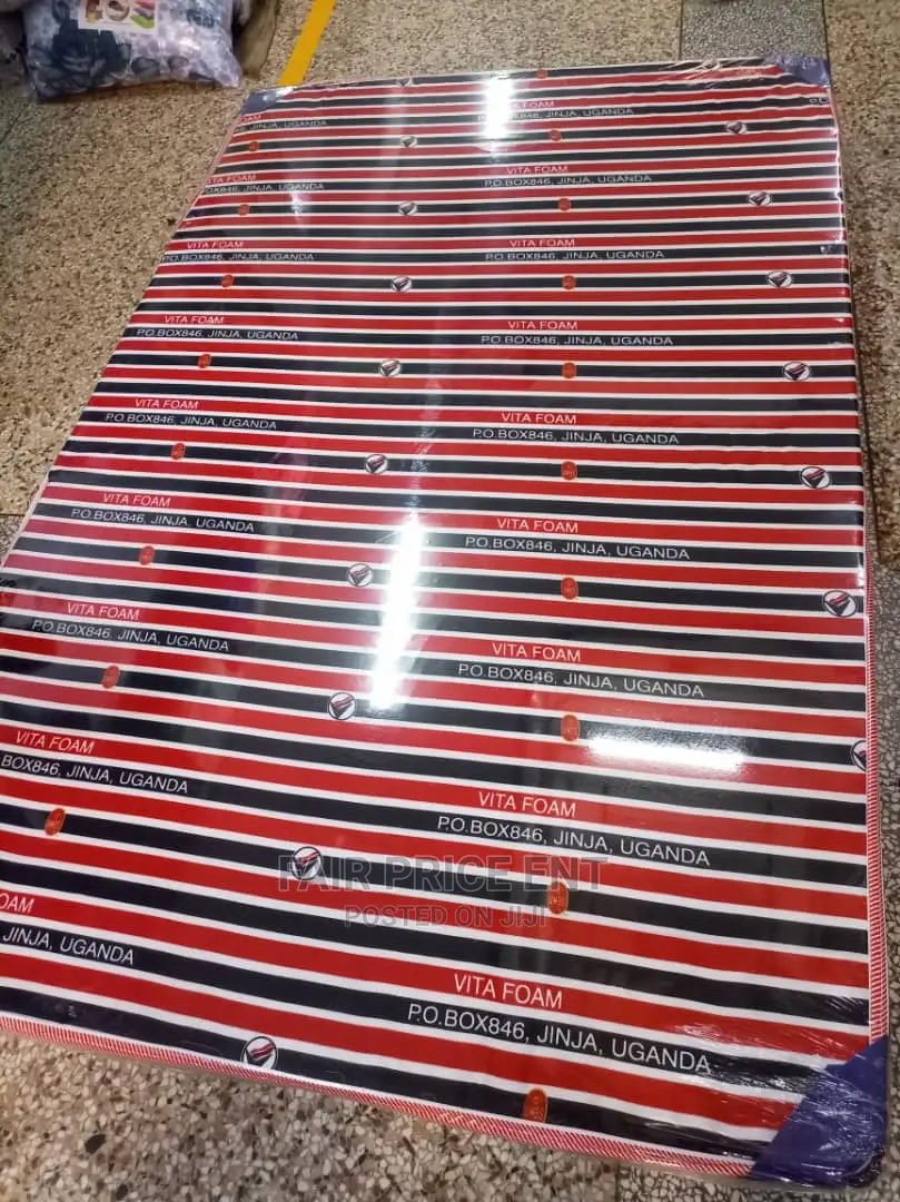Vitafoam 5x6x8inches Sealed Cover.( Red)
