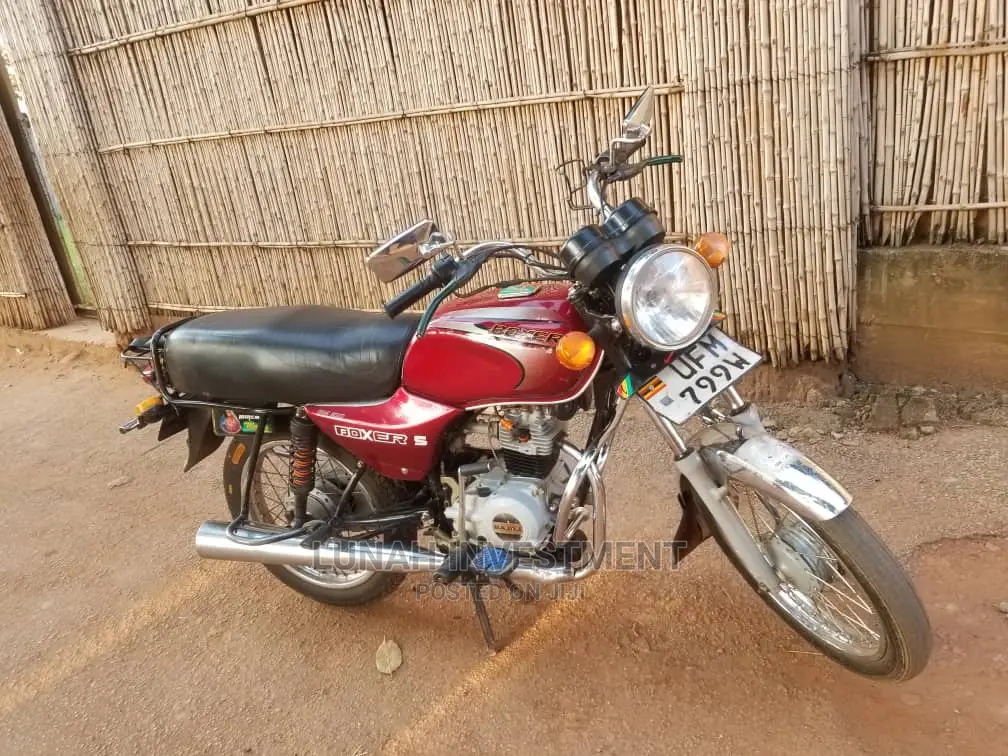 Bajaj Boxer 100 2023 Red