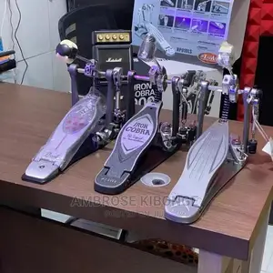 IRON COBRA 200 Double Chain Heavy Duty Drum Kick Pedal.