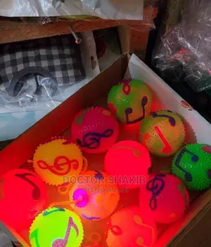 8pcs of Colourful Lightening Cat/Puppy Playing Balls Pet Toy