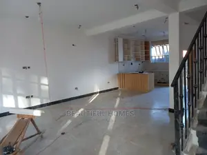 Furnished 5bdrm Duplex in Kira, Central Division for sale